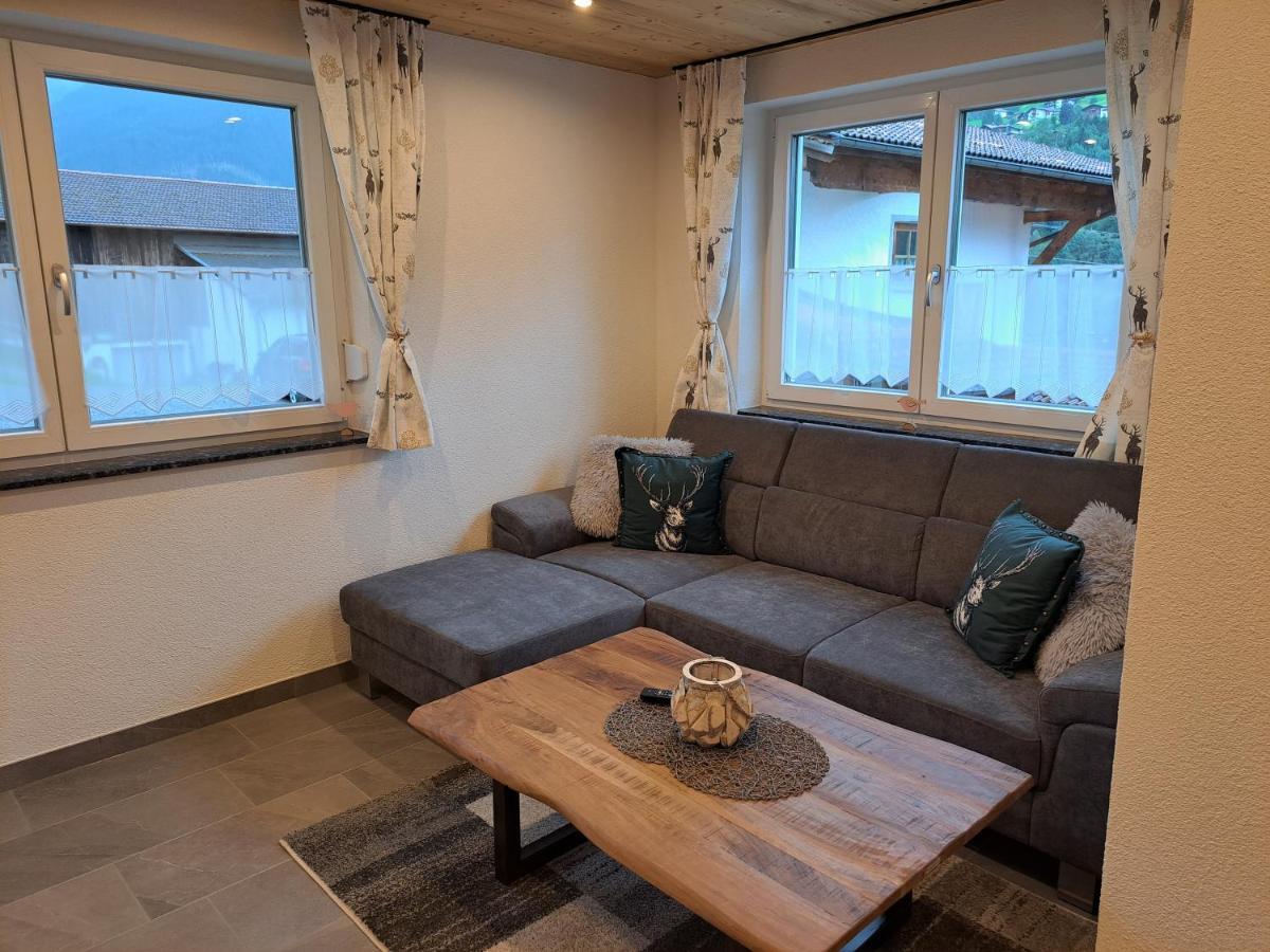 Rovina Apartments 加舒恩 外观 照片