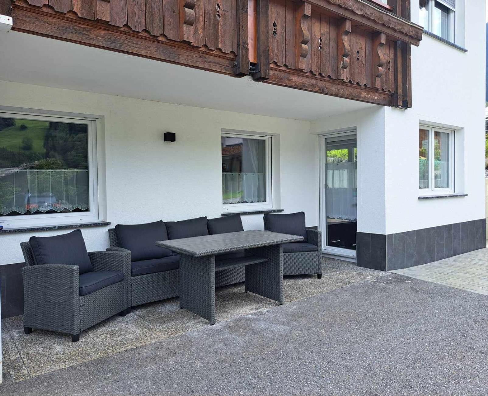Rovina Apartments 加舒恩 外观 照片